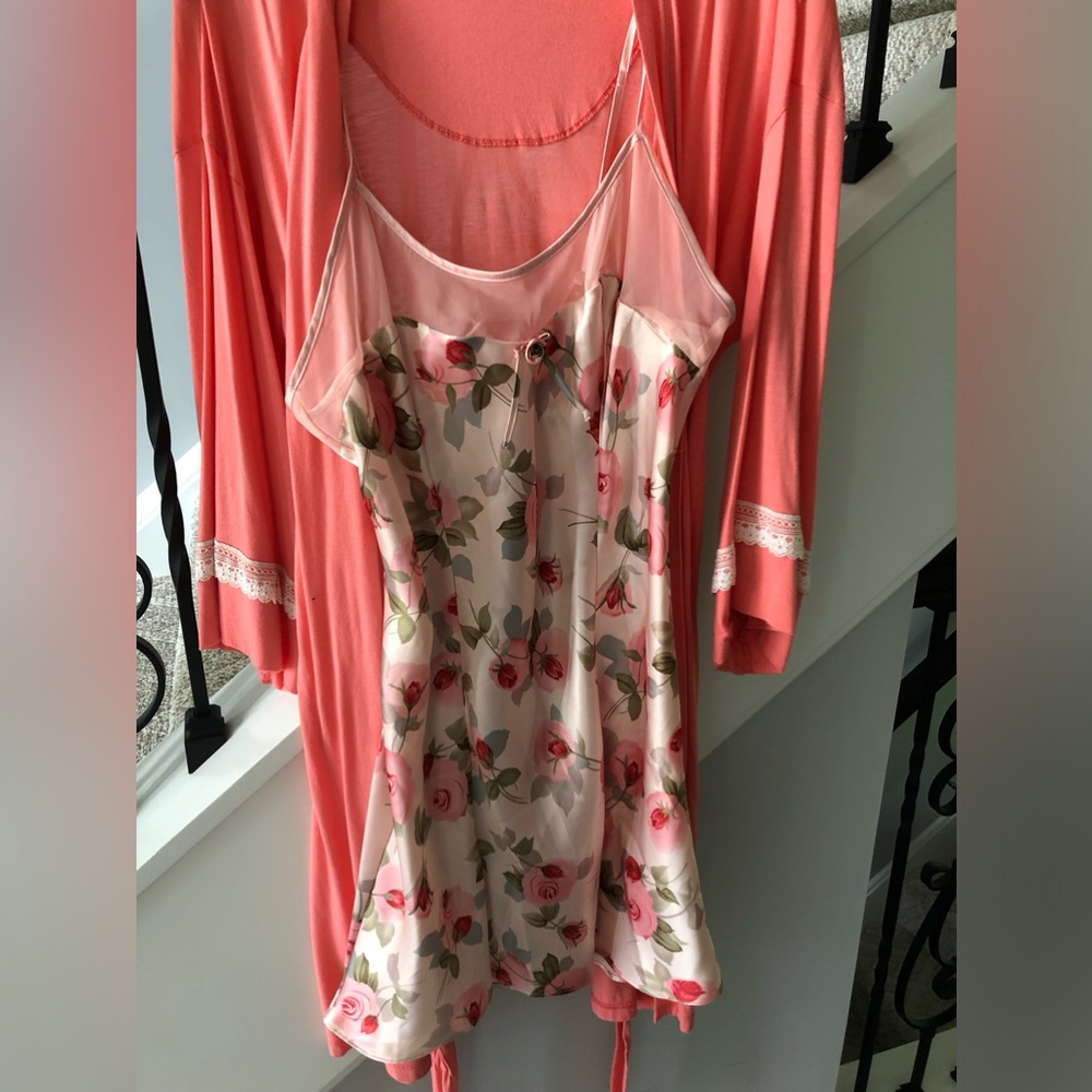 Intimate cami nightgown and robe